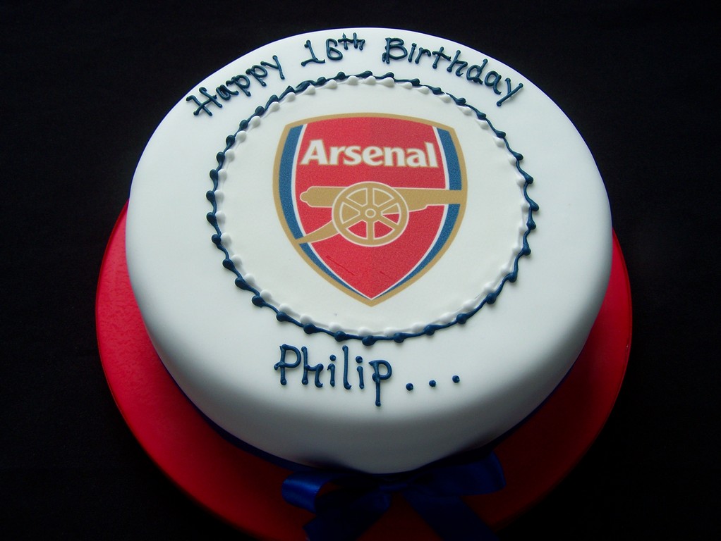Arsenal Cake | Celebration Cakes