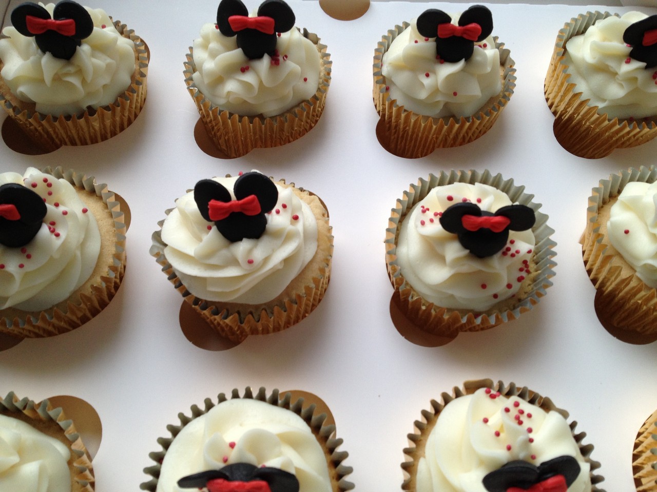 Minnie Mouse Cupcakes Cake | Cupcakes Cakes