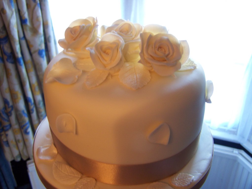 Angela Top Cake Cake | Wedding Cakes