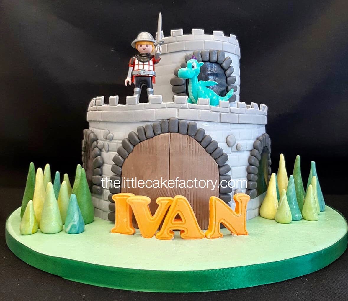 Dragon Castle Cake | Children Cakes