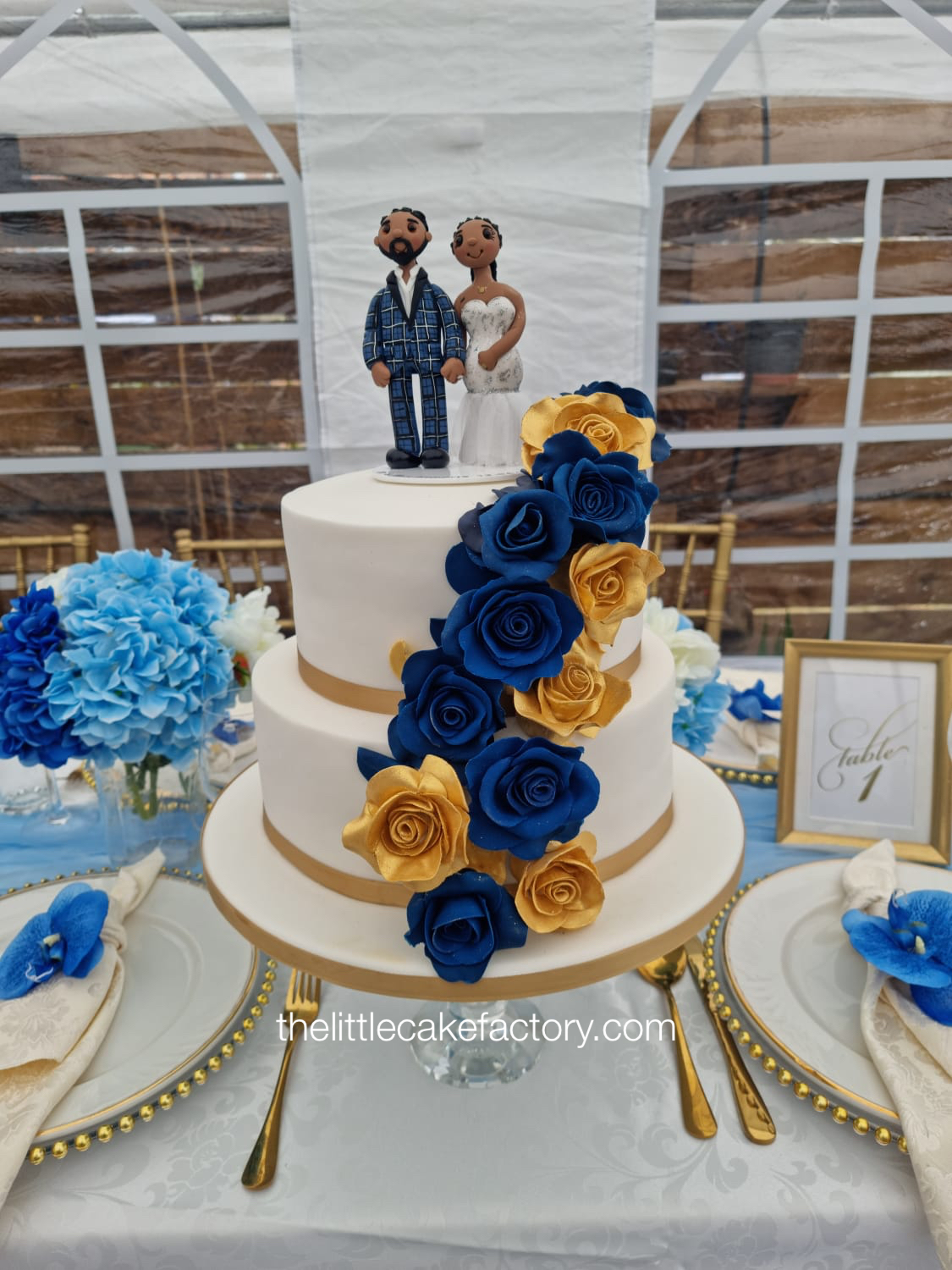 naomi naosheas Cake | Wedding Cakes
