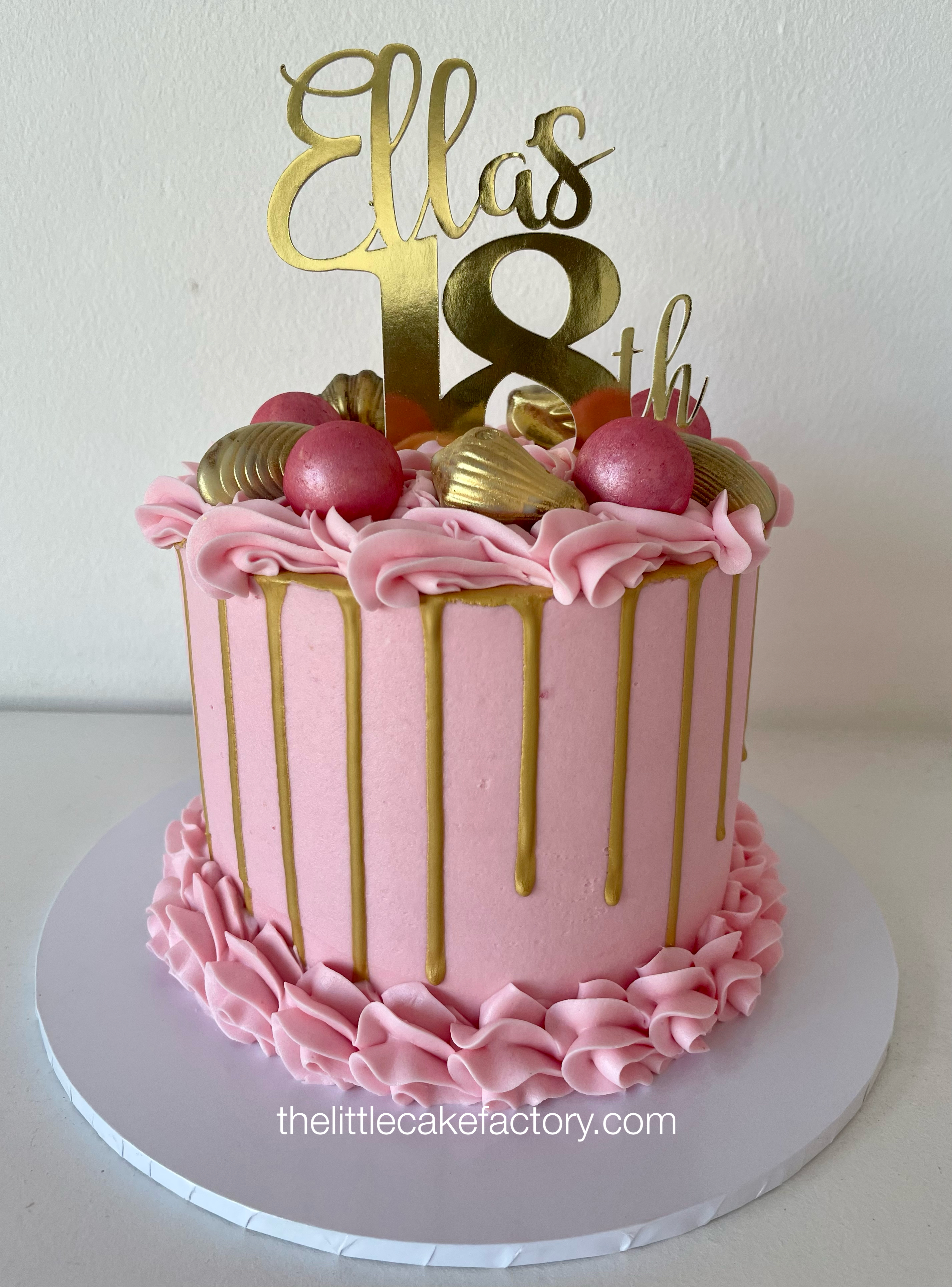ella 18th drip Cake | Drip Cakes