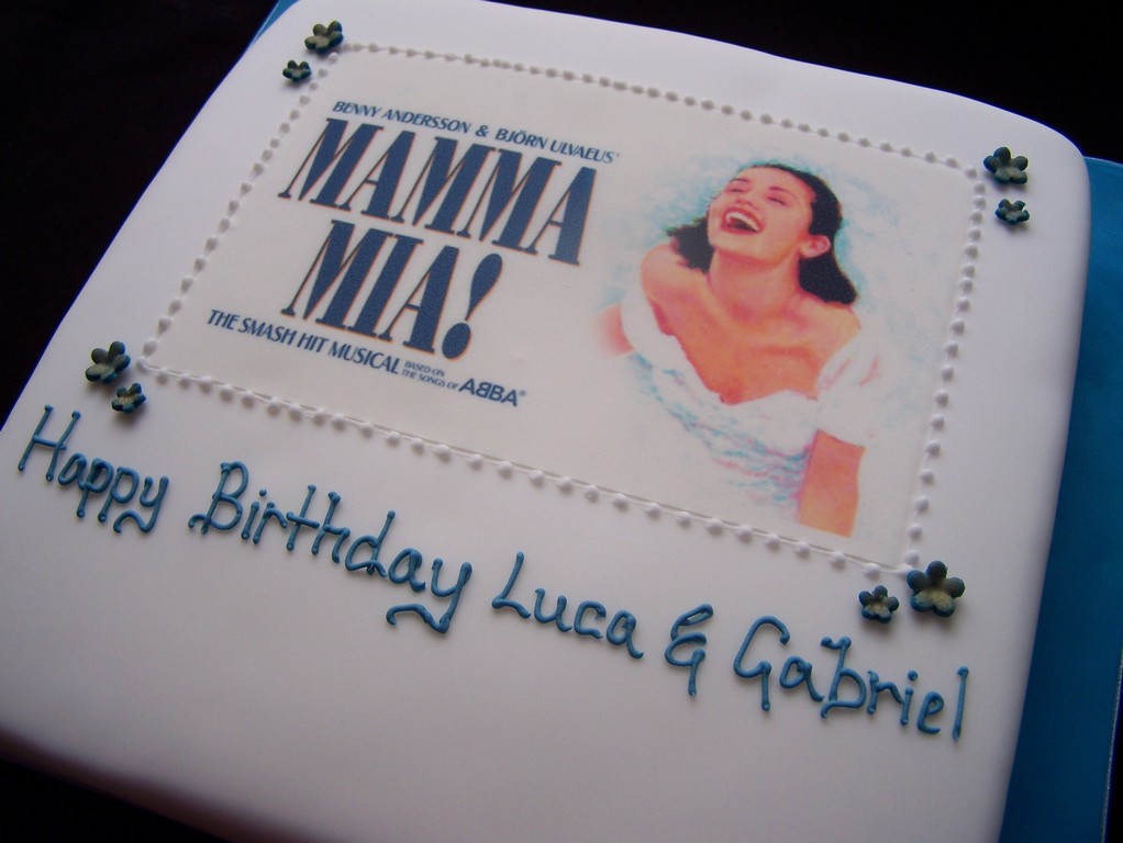 Mamma Mia Cake | Celebration Cakes