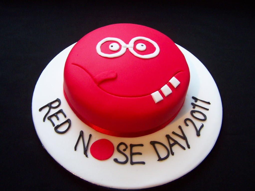 Red Nose Day 2011 Cake | Celebration Cakes