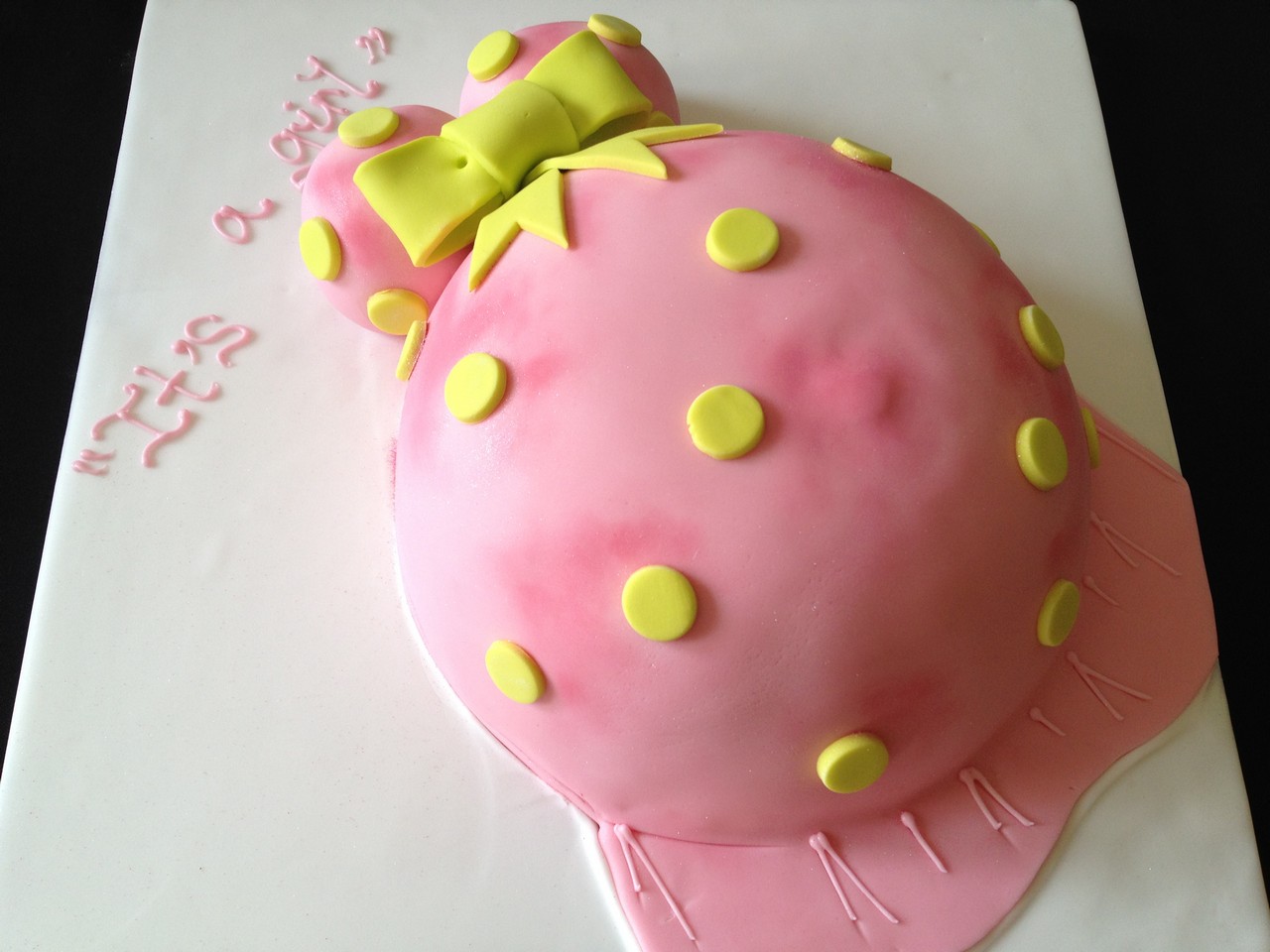 Pregnant Bump Cake | Novelty Cakes