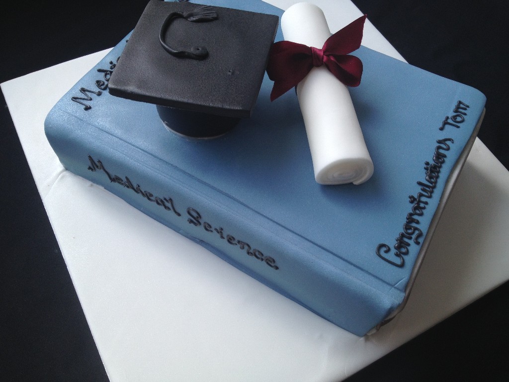Graduation Cake Cake |  Cakes