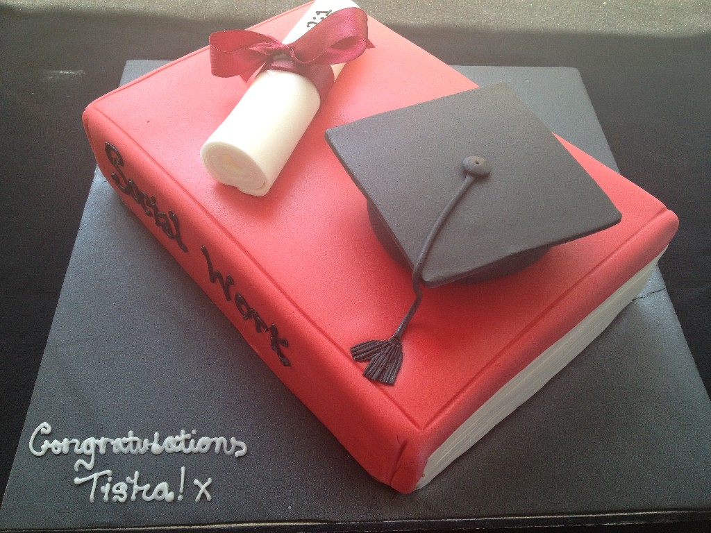 Red Graduation Cake Cake |  Cakes