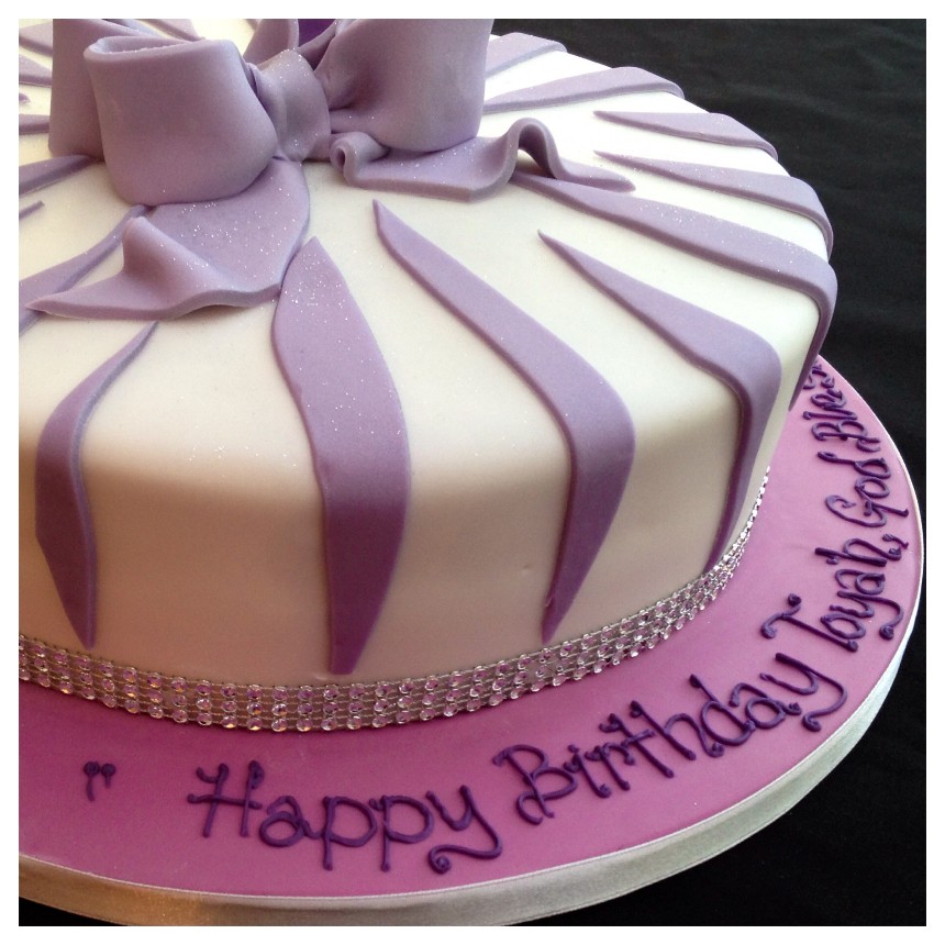Zebra Lilac Print Cake |  Cakes