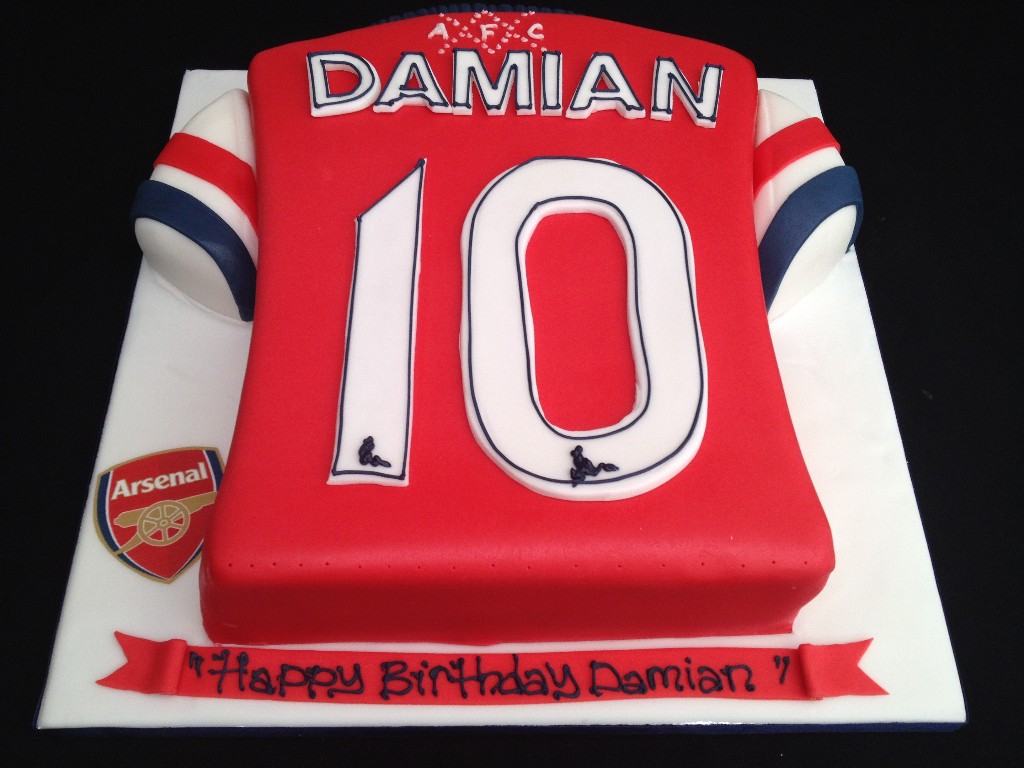 Arsenal Shirt Cake Cake |  Cakes