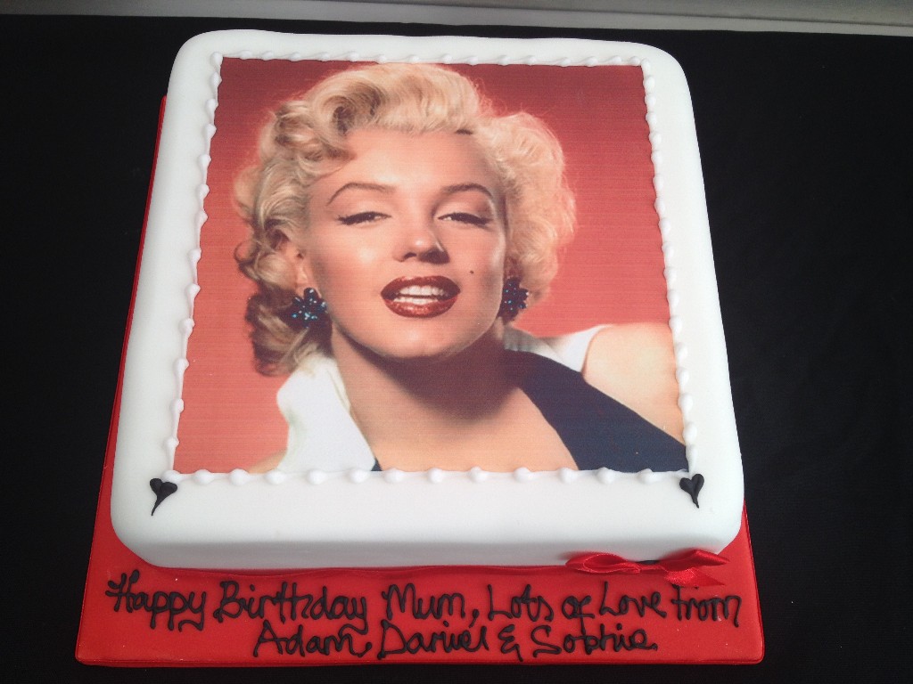 Marilyn Edible Photo Cake |  Cakes