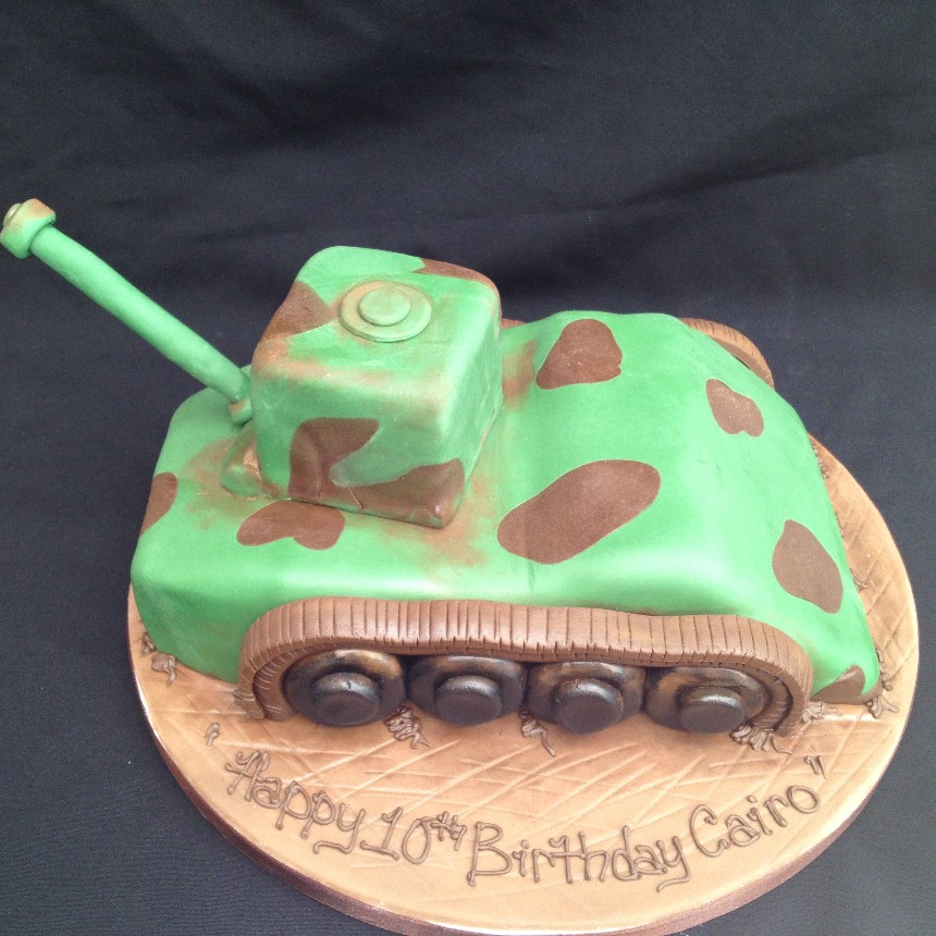 Army Tank Cake |  Cakes