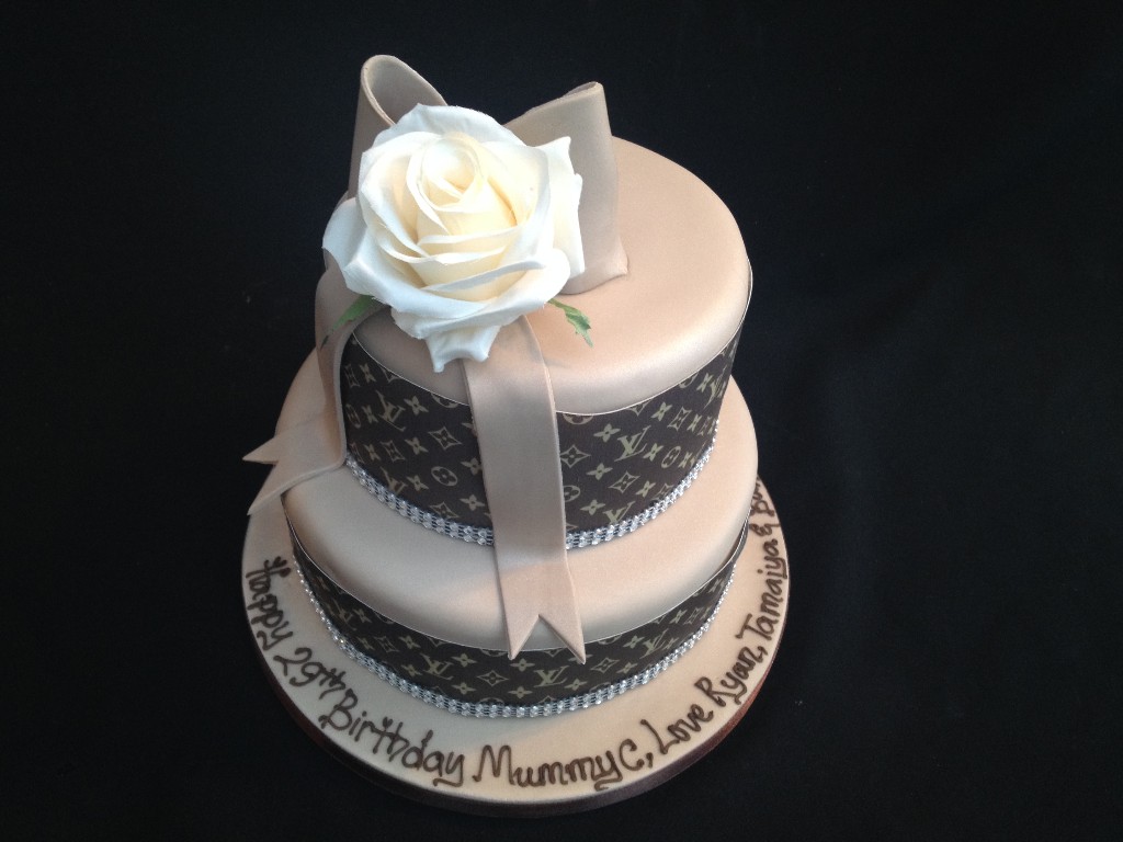 Rose Boutique Cake |  Cakes