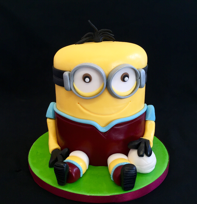 West Ham Minion  Cake |  Cakes