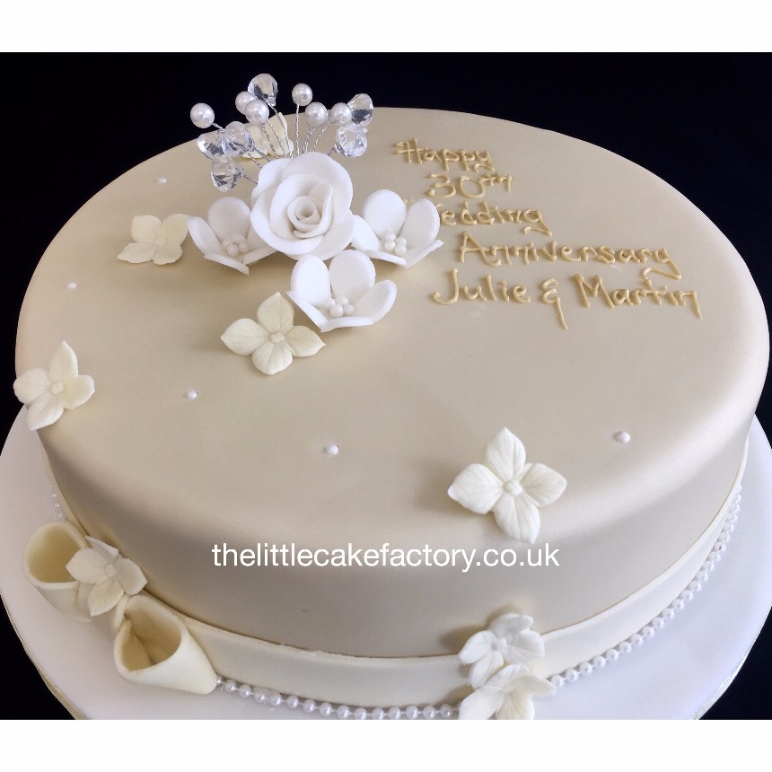 Pearl Anniversary Cake |  Cakes