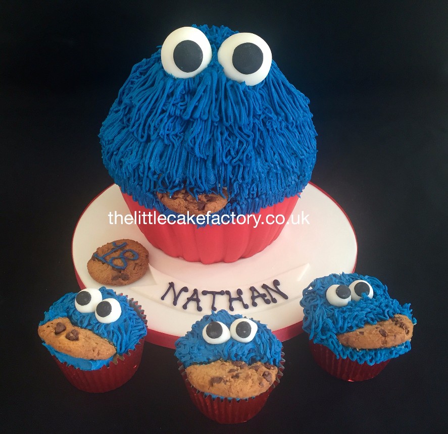 Cookie Monster Cake |  Cakes