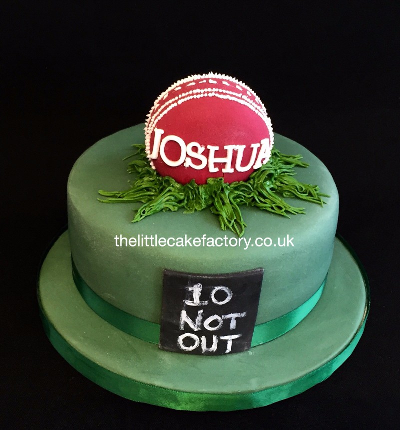 Cricket Ball Cake |  Cakes